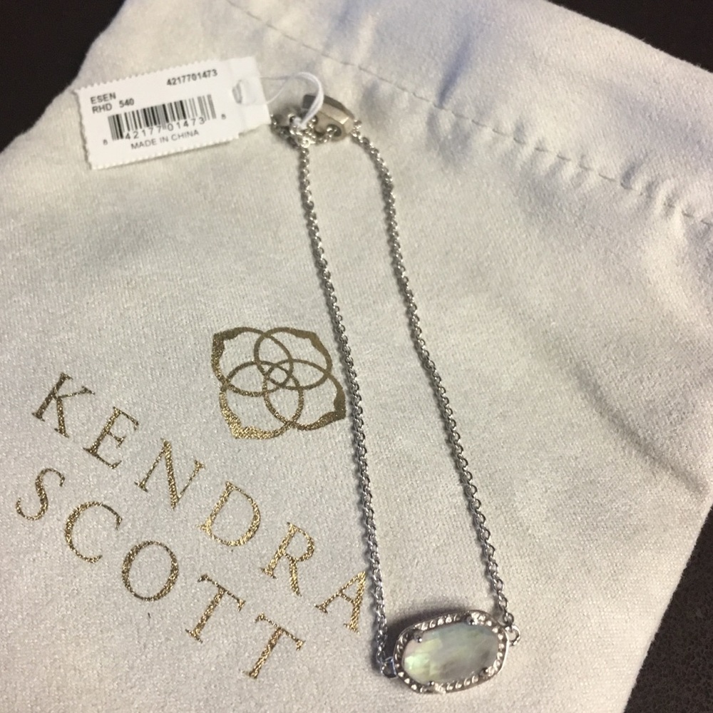 Kendra Scott bracelet